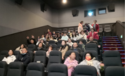 必赢nn699net工会举办女教工“三八节”观影活动